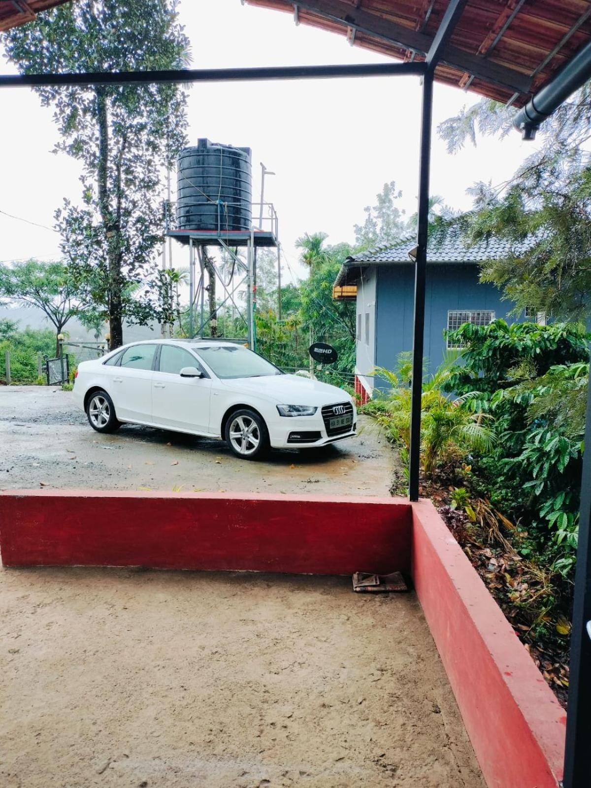 Mayflower Holiday Villa Meppadi Exterior photo