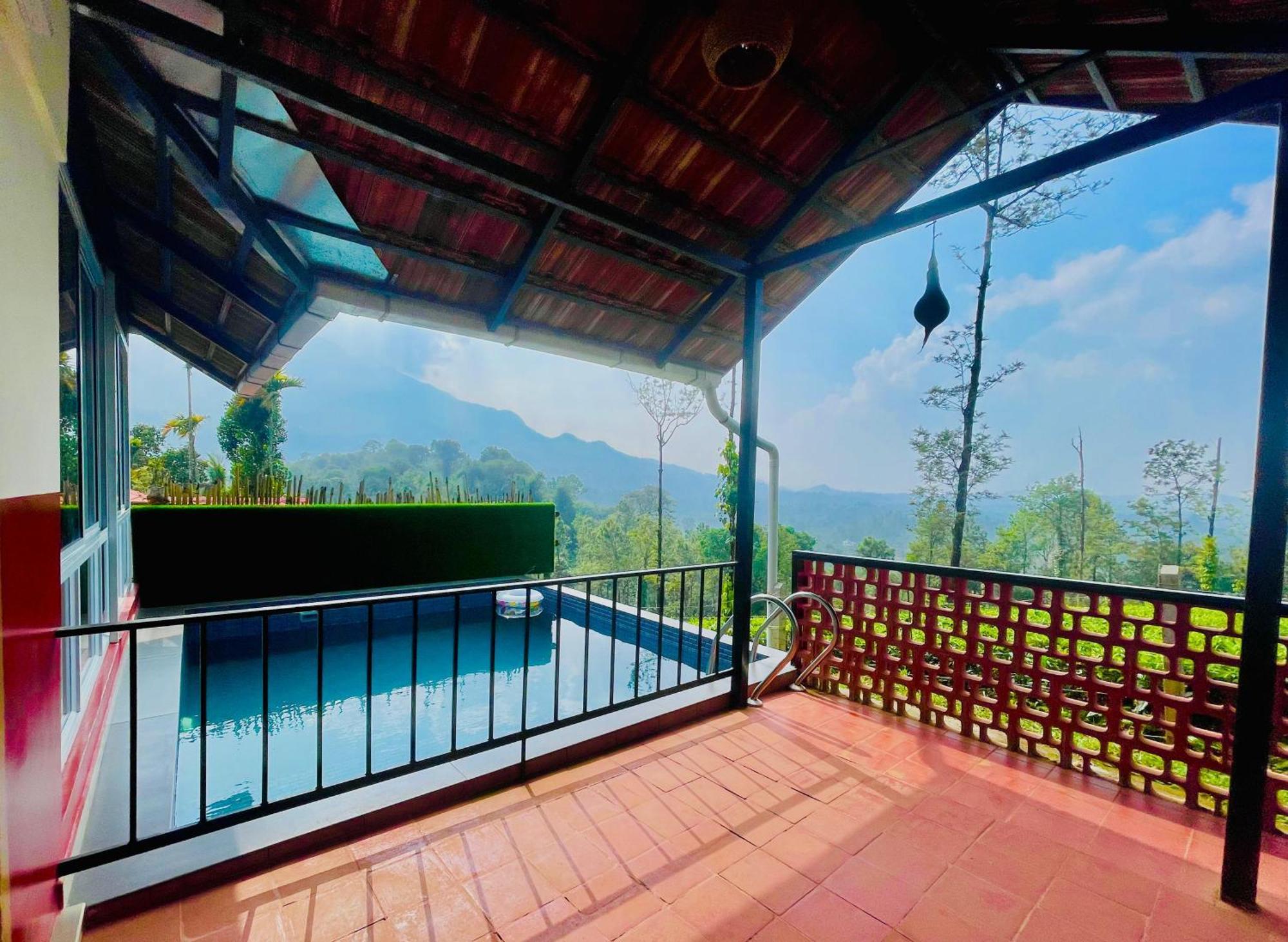 Mayflower Holiday Villa Meppadi Exterior photo